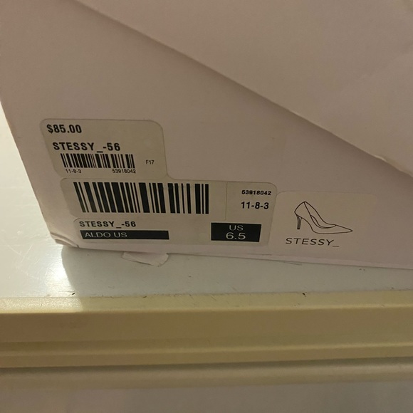 Shoes - Picture 3 of 3